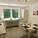 Apartment 3 Zi Fewo Im Gruenen Mit Terrasse Und Garten Gratis Therme Oder 1 Zi Standart Apartment Mit Balkon Ohne Gartenblick Bad Bevensen