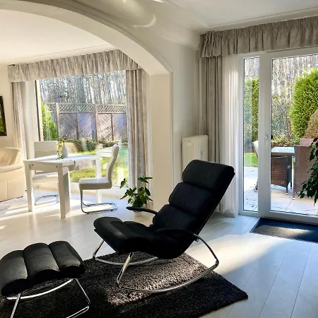 Im Gruenen Mit Terrasse Und Garten - Gratis Therme 바트베벤슨